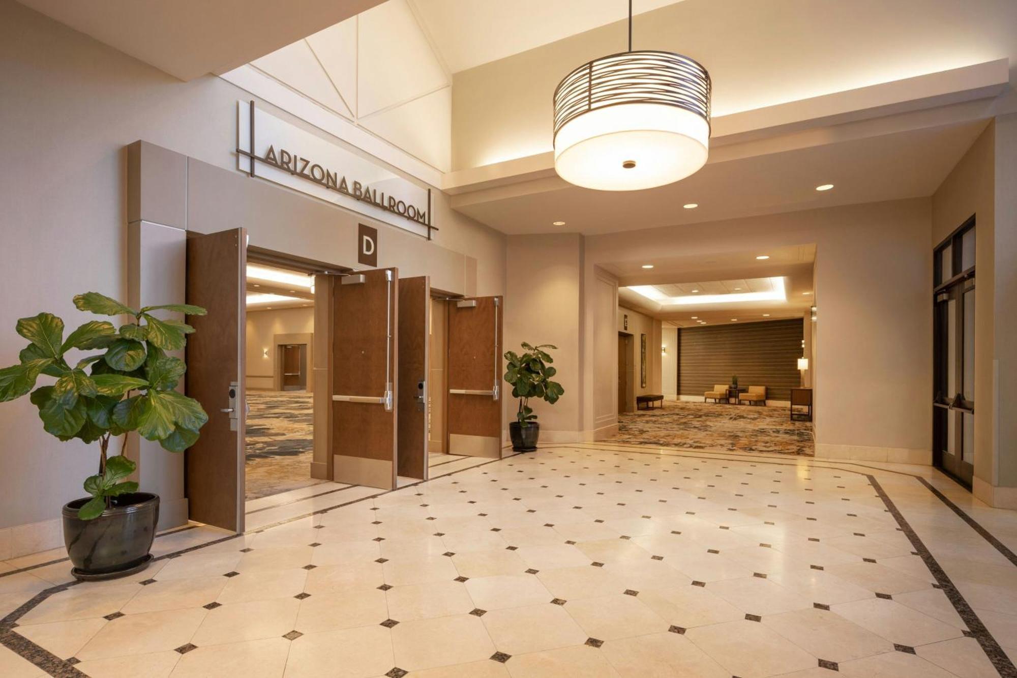 Delta Hotels By Marriott Phoenix Меса Экстерьер фото